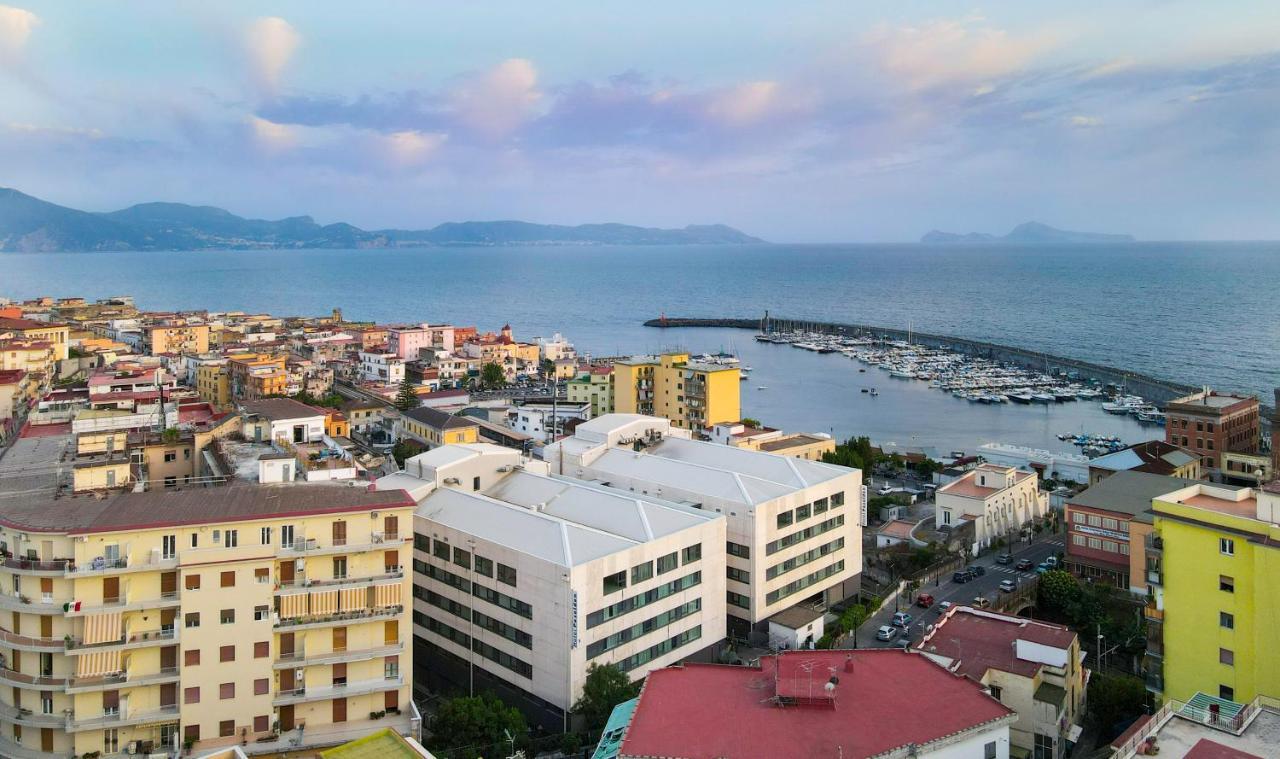 Hotel Poseidon Torre del Greco Buitenkant foto